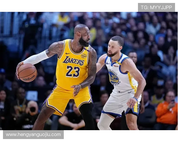 詹姆斯率湖人逆转勇士 库里空砍三十分仍难挽败局